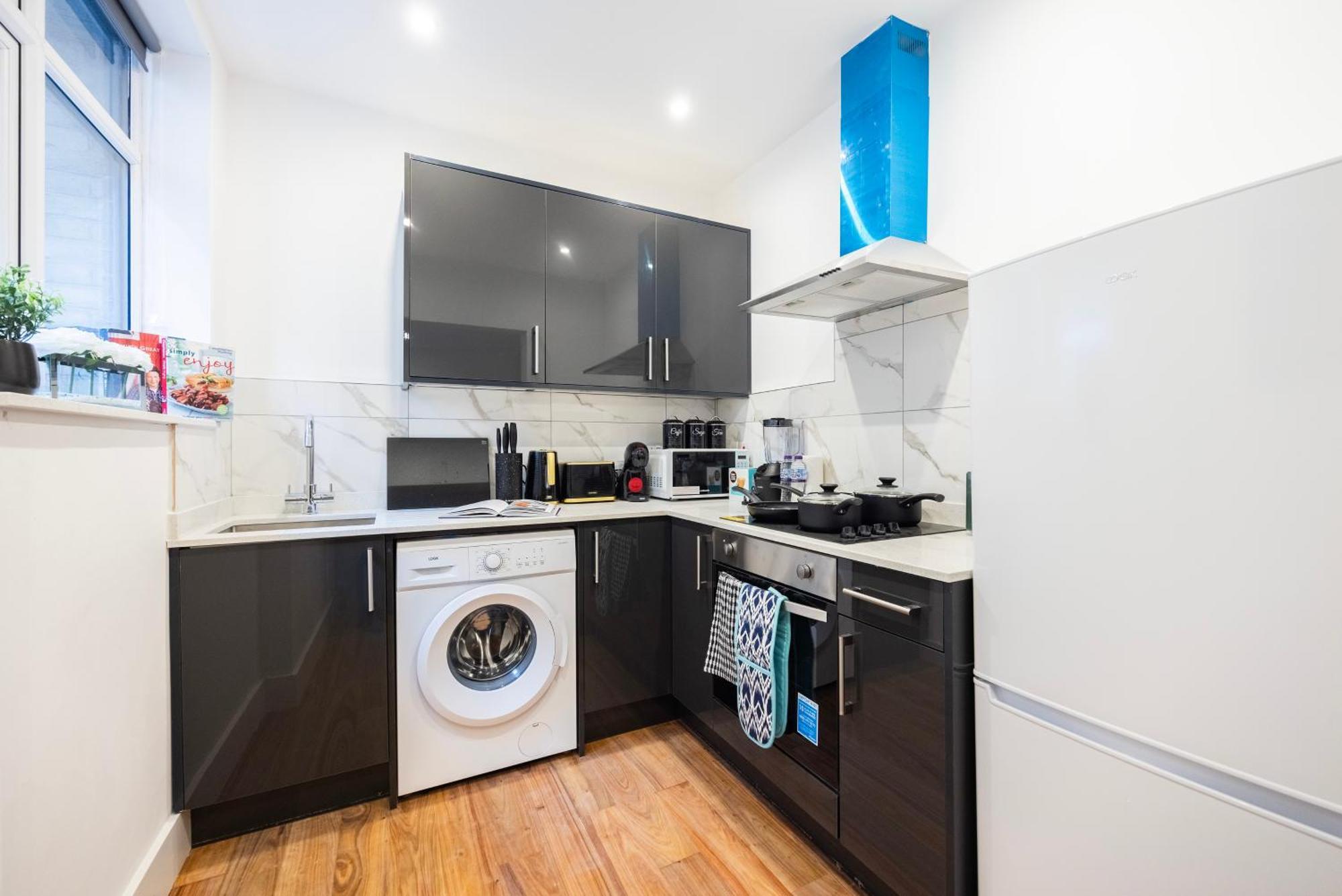 Block Of Apartments In Croydon ,Long Stays , Weekly & Monthly Offers , Contractors , Relocations , Leisure & Family Stays Eksteriør billede
