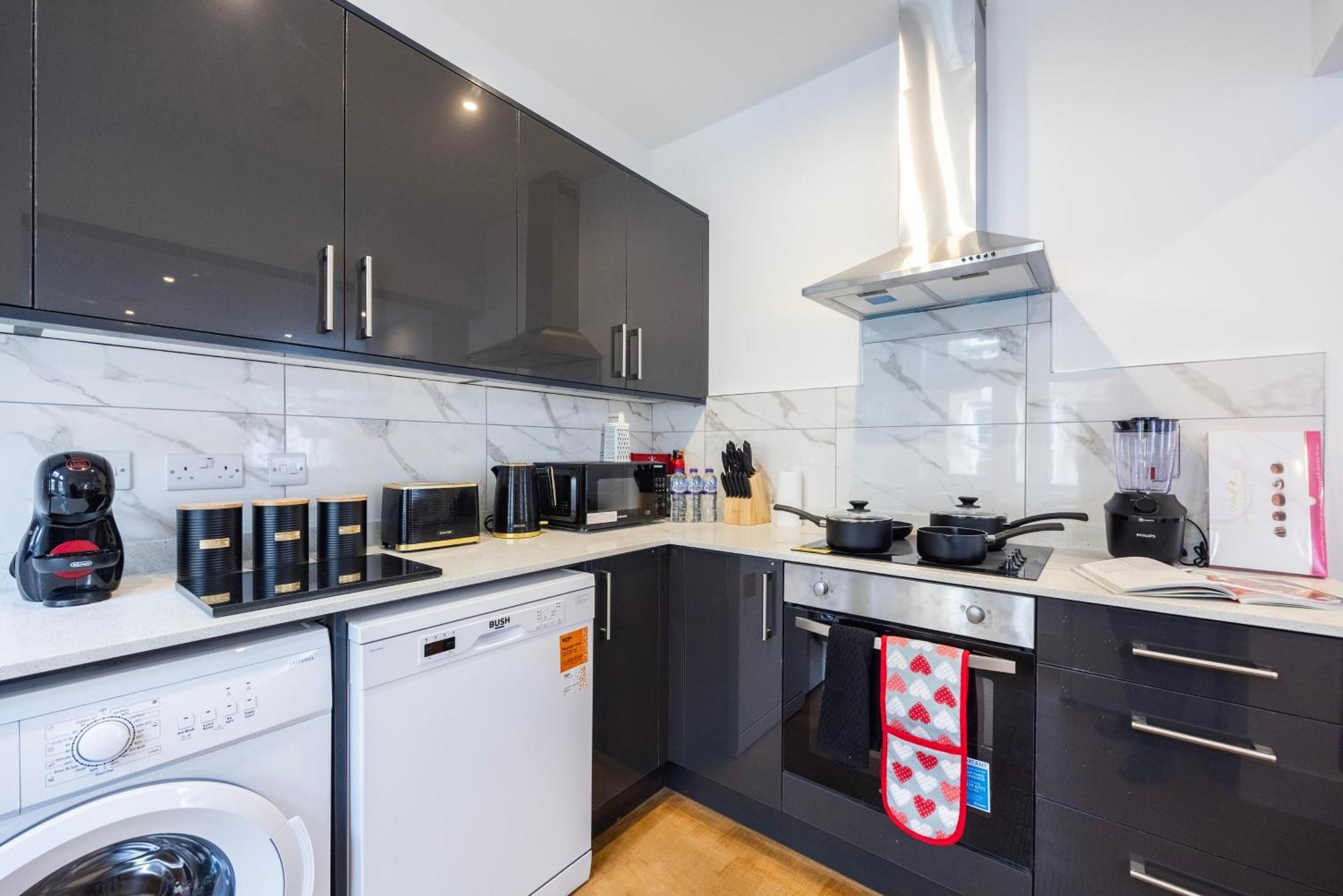Block Of Apartments In Croydon ,Long Stays , Weekly & Monthly Offers , Contractors , Relocations , Leisure & Family Stays Eksteriør billede