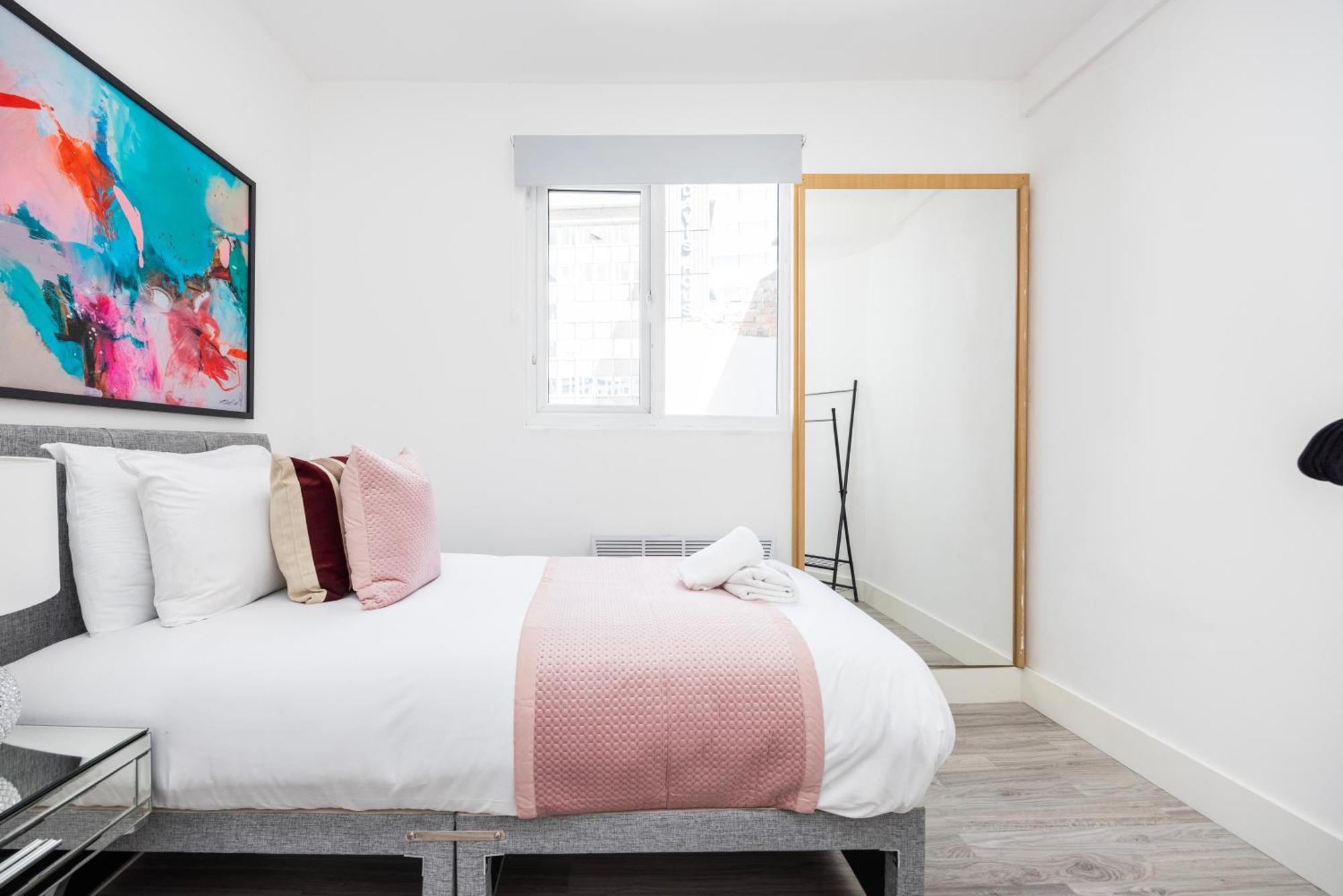Block Of Apartments In Croydon ,Long Stays , Weekly & Monthly Offers , Contractors , Relocations , Leisure & Family Stays Eksteriør billede